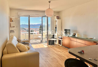  Appartement  vendre 2 pices 45 m