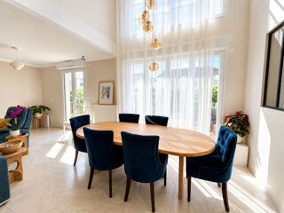  Maison à louer 6 pièces 137 m²