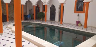  Maison � vendre 8 pi�ces 260 m� Ngaparou