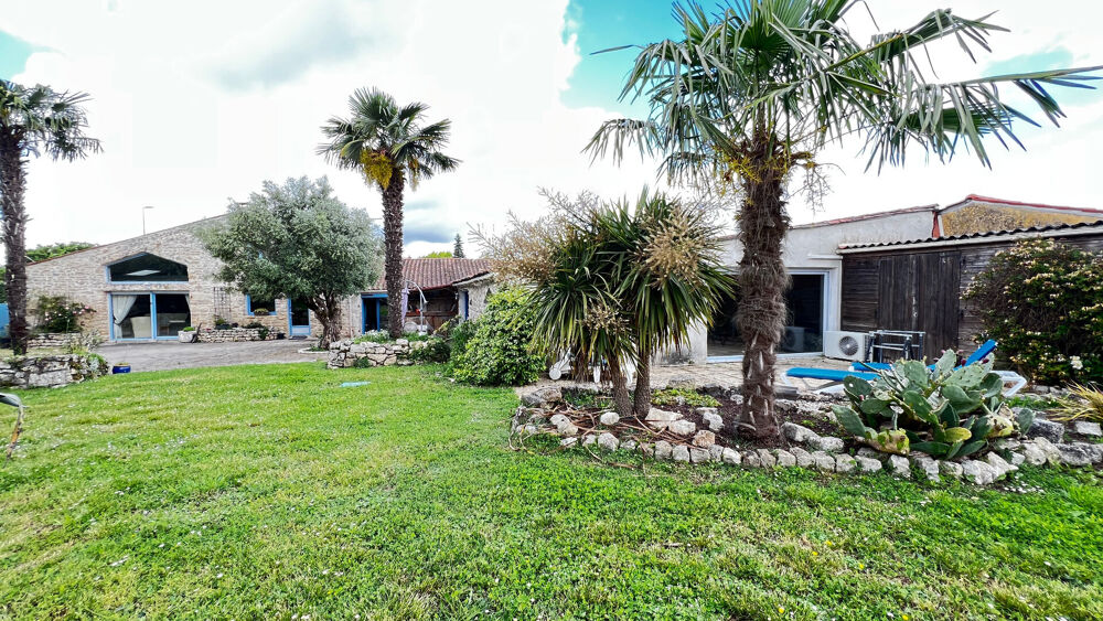 30 min LA ROCHELLE, Villa 7 pièce(s) 205 m2, piscine intérieure