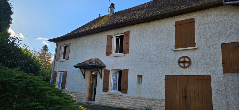MAISON DAUPHINOISE DE CARACTERE Les Avenieres Veyrins Thuellin 4 pièce(s) 99.35 m2