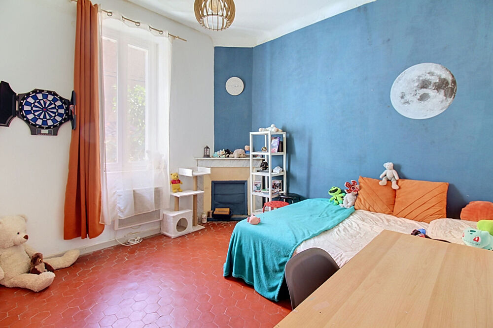 Vente Appartement EXCLUSIVITÉ Appartement  4 pièces-  100 m2 - 3 chambres - proches commerces - Garage* Vidauban