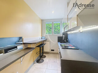  Appartement à louer 3 pièces 49 m²
