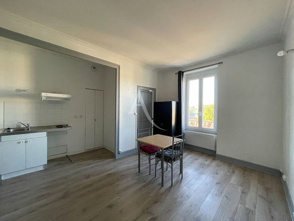 Location Appartement Appartement Fontenay Le Comte 1 pièce(s) Fontenay le comte