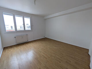  Appartement � vendre 5 pi�ces 99 m�