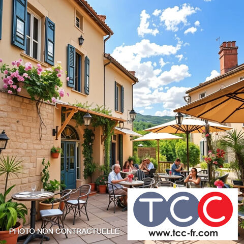 A VENDRE  FOND DE COMMERCE  CAFE BRASSERIE AU COEUR DU VILLAGE  PAYS GRASSOIS 302400 06530 Saint cezaire sur siagne