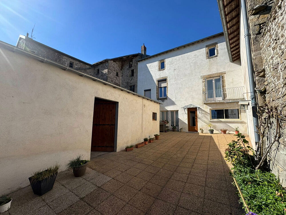 Maison 11 pièces 283 m² · à Chateauponsac · 283 m² · 346 567 €