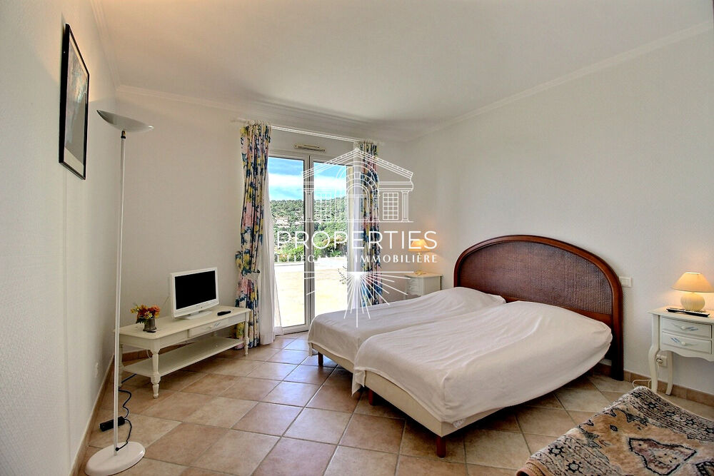à vendre  Maison Cavalaire-sur-Mer (83240)