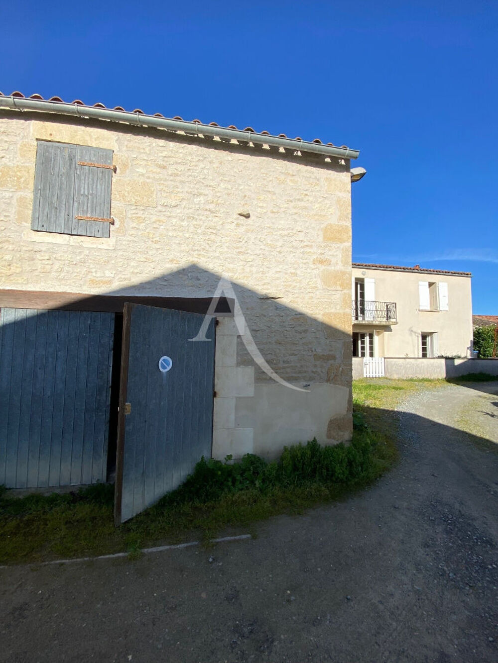 Maison 6 pièces 170 m² · à Thaire · 170 m² · 233 200 €