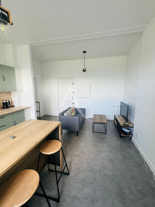  Appartement à louer 2 pièces 40 m²