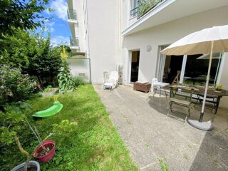  Appartement à louer 3 pièces 64 m²