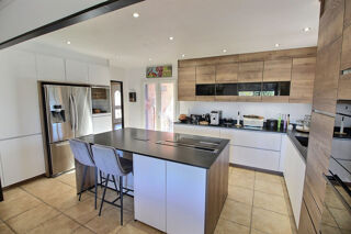  Maison à vendre 6 pièces 260 m²