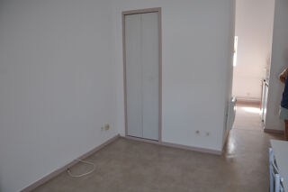  Appartement � louer 1 pi�ce 16 m�