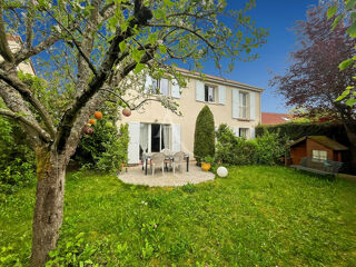  Maison � vendre 8 pi�ces 150 m�