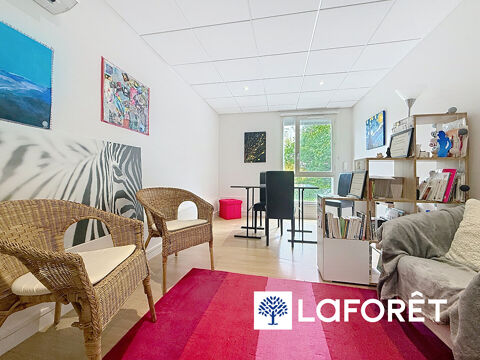   Local d'activité 1 bureau Bourgoin Jallieu 16.46 m2 