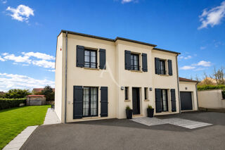  Maison à vendre 10 pièces 165 m²
