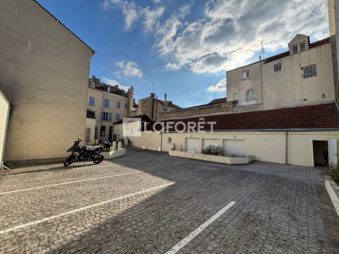  Parking / Garage � louer 