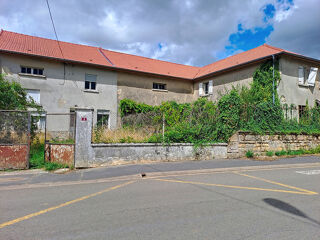  Maison  vendre 15 + pices 263 m