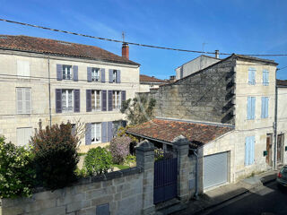  Appartement à louer 3 pièces 72 m²