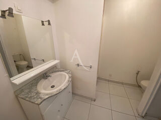  Appartement à louer 2 pièces 51 m²