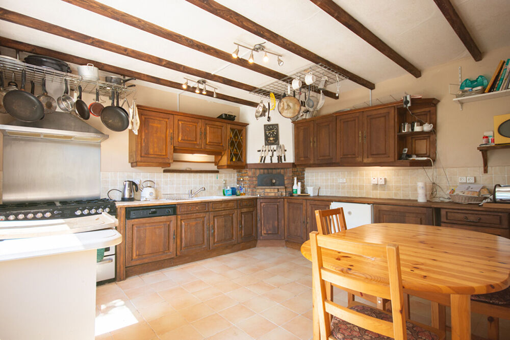 Vente Maison NORMANDIE, MANCHE, 8km du Saint-Hilaire, 4/6 chbs, Terrain et boisée, a rénover / moderniser Saint brice de landelles