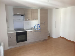  Immeuble � vendre 6 pi�ces 121 m�
