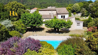  Maison à vendre 11 pièces 337 m²