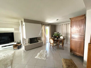  Maison  vendre 6 pices 126 m