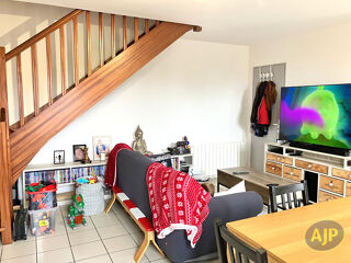  Maison à louer 3 pièces 77 m²