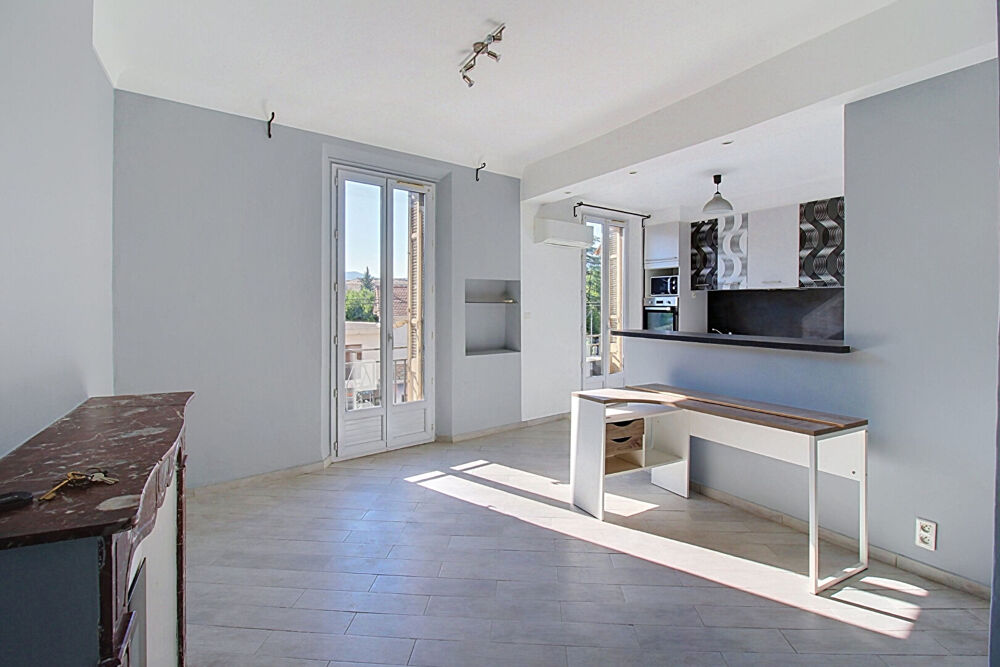 A VENDRE en exclusivité à DRAGUIGNAN Charmant appartement 3 pièces - Rare sur le marché !