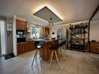  Maison  vendre 7 pices 112 m