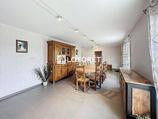  Maison � vendre 10 pi�ces 199 m�