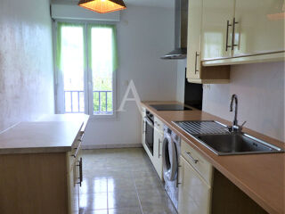 Appartement à louer 2 pièces 50 m²