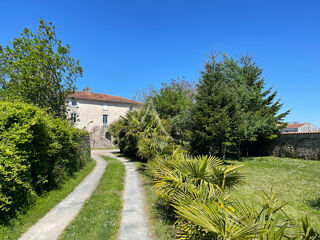  Immeuble à vendre 12 pièces 293 m²