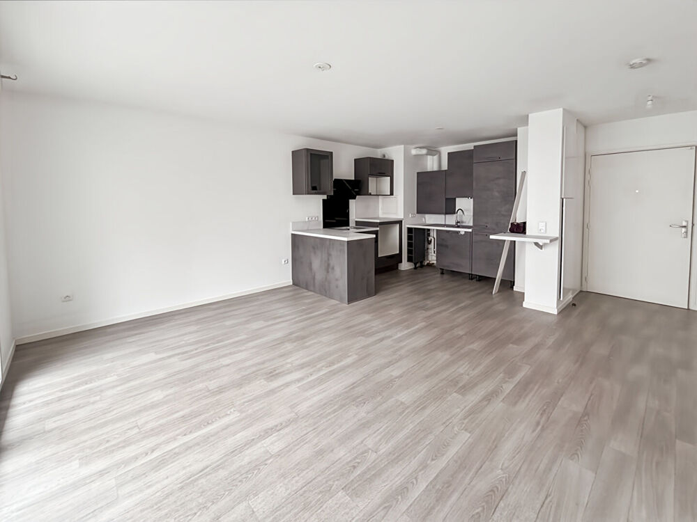 Location Appartement À LOUER - APPARTEMENT - BALLANCOURT/E Ballancourt sur essonne