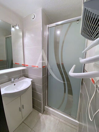  Appartement à louer 1 pièce 21 m²