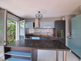  Appartement à louer 3 pièces 62 m²