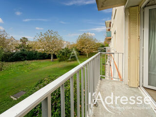  Appartement  vendre 4 pices 74 m