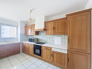  Appartement à vendre 5 pièces 107 m²