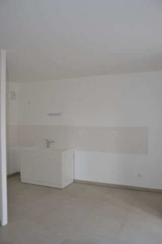  Appartement � louer 3 pi�ces 77 m� Yssingeaux