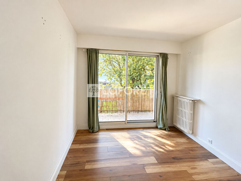 Vente Appartement Appartement 4 pièces avec balcons, cave et parking Fontenay sous bois