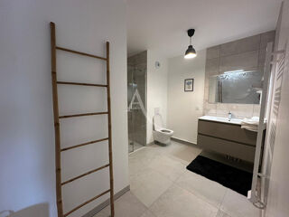  Appartement  vendre 4 pices 140 m