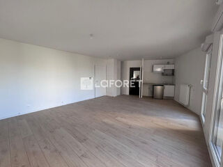  Appartement à louer 1 pièce 37 m²