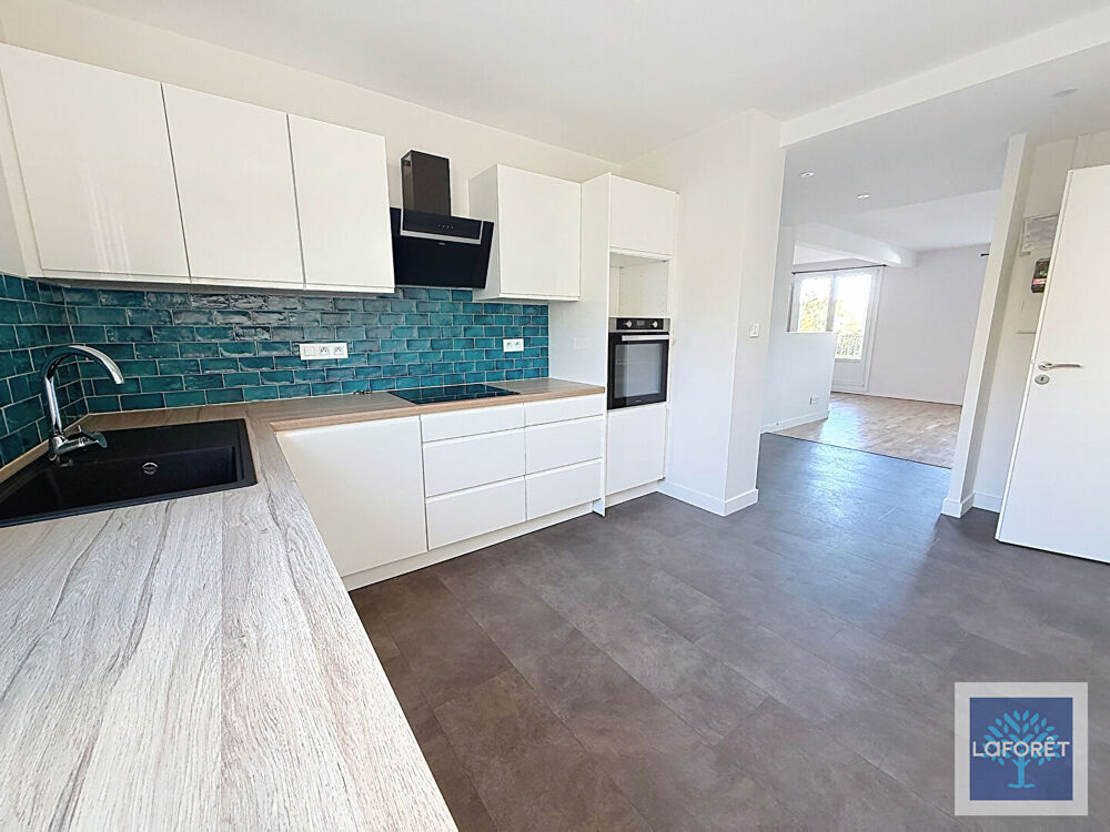 Location Appartement Appartement Dijon 3 pièce(s) 73.48 m2 Dijon