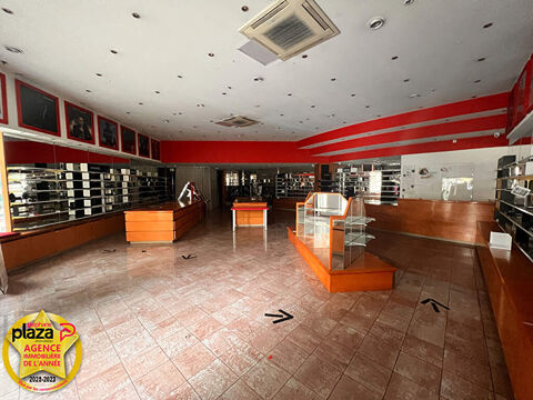   A LOUER Local commercial Marseille 13011 Grand V 168m2 