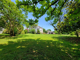  Maison  vendre 7 pices 235 m