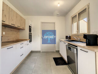  Maison  louer 5 pices 122 m