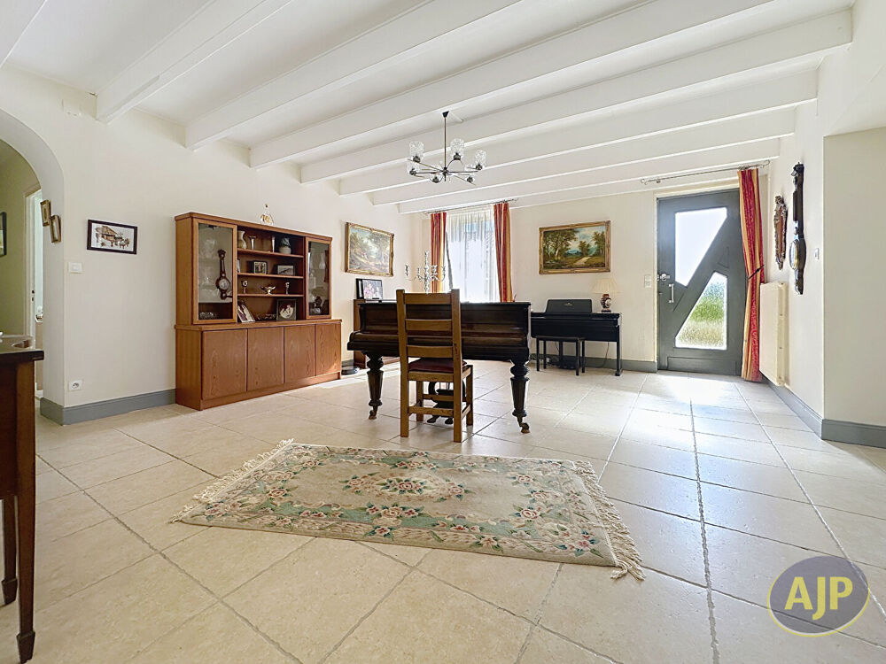 Vente Maison Charentaise de caractère à Saint-Grégoire-d'Ardennes Saint gregoire d ardennes