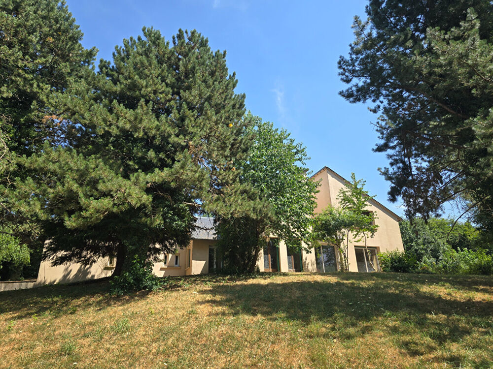 Vente Maison Maison de 228 m² avec garage double - Arvieu Arvieu