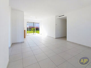  Maison à louer 4 pièces 83 m²